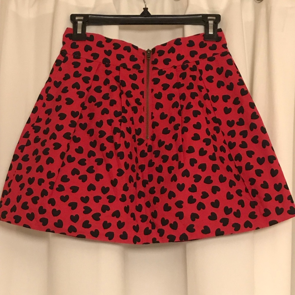 H&M Skirt - Picture 2 of 4
